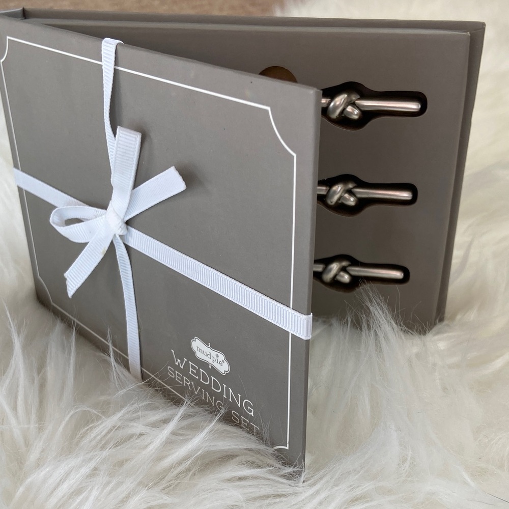 NWT Elegant Wedding Cheese Spreader Set by Mudpie‎